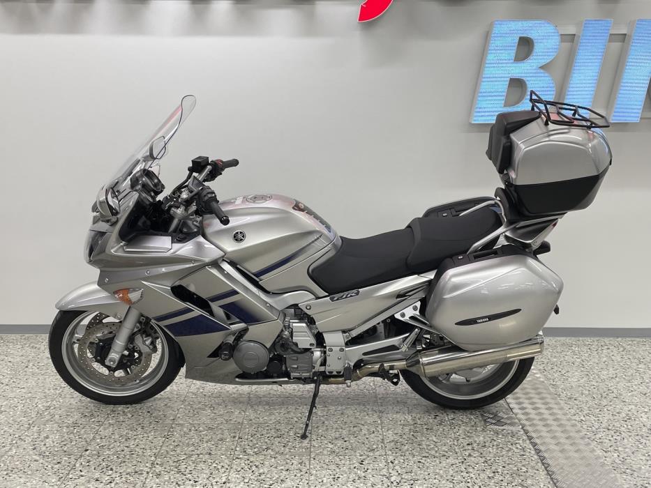 YAMAHA FJR 2009