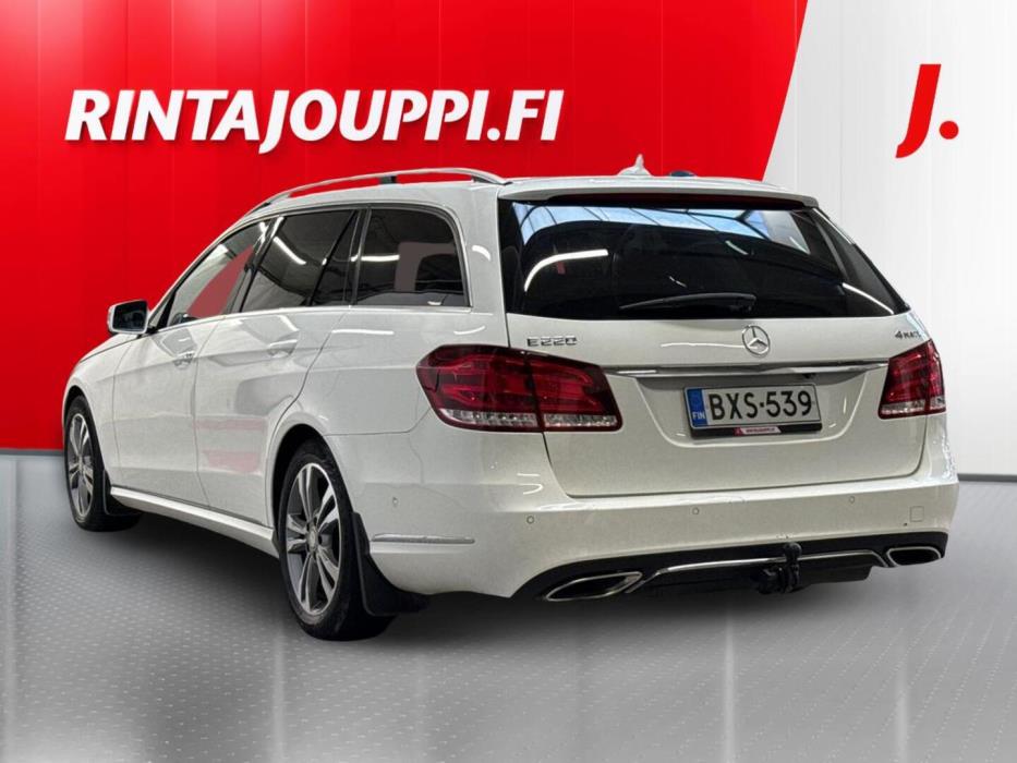 MERCEDES-BENZ E 2015