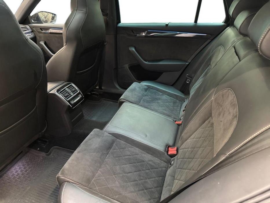 SKODA Superb 2019