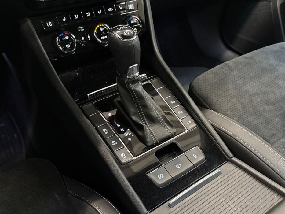 SKODA Superb 2019