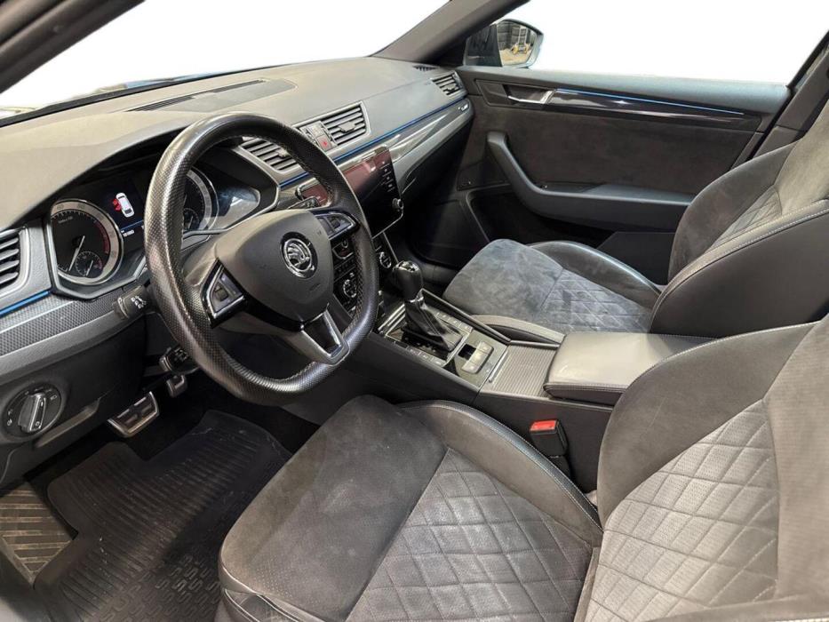 SKODA Superb 2019