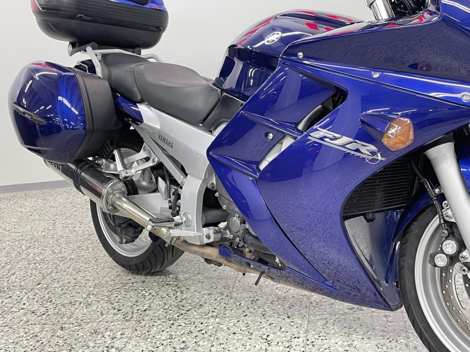 YAMAHA FJR 2003