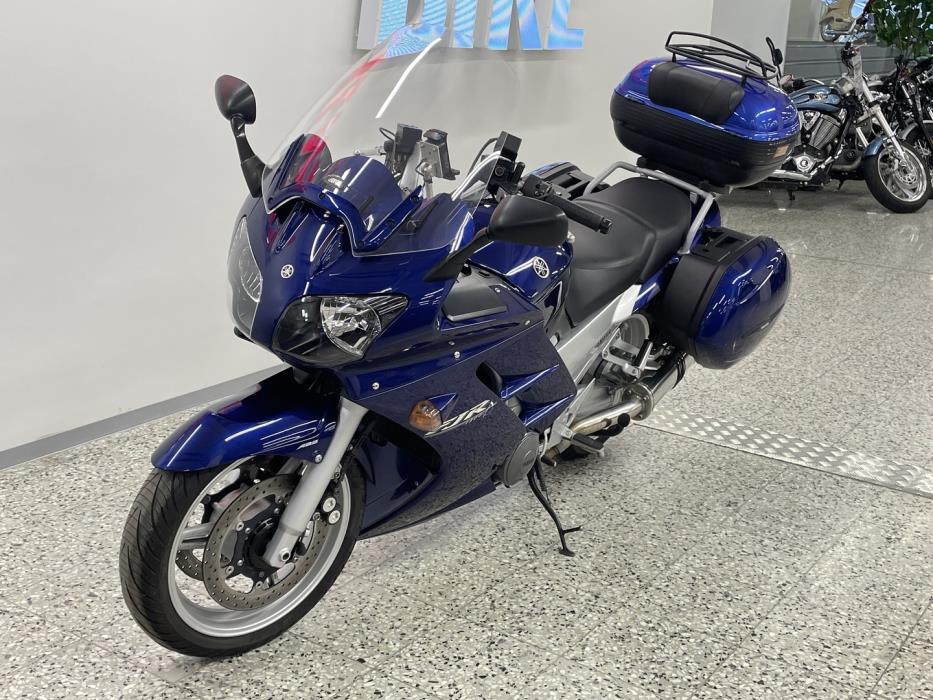YAMAHA FJR 2003