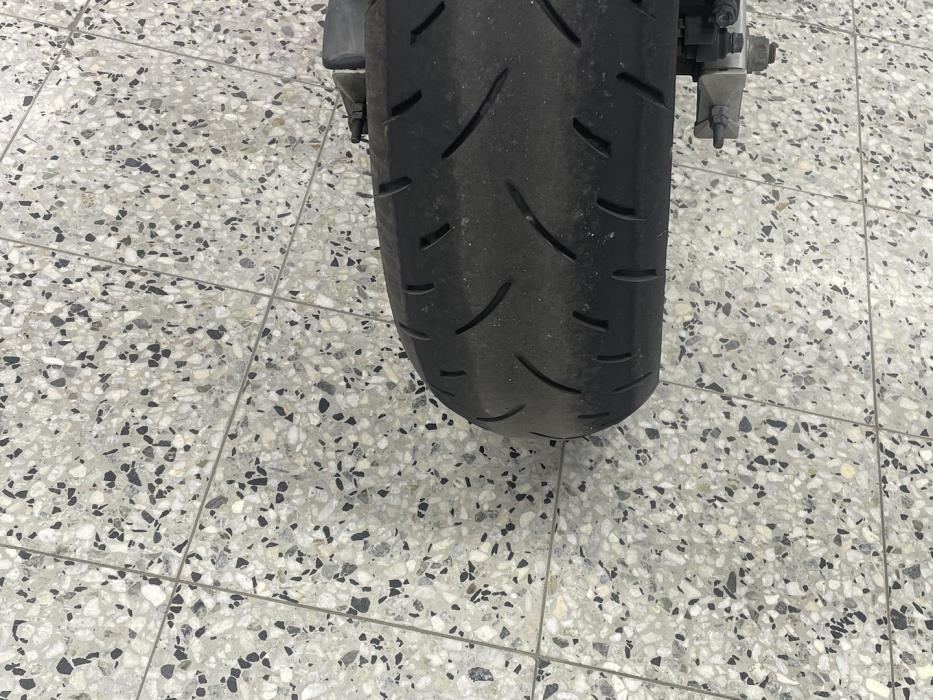 HONDA CB 2002
