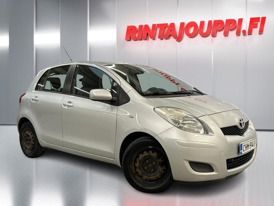 TOYOTA Yaris 2009