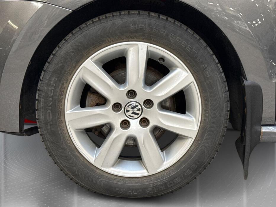 VOLKSWAGEN Polo 2010