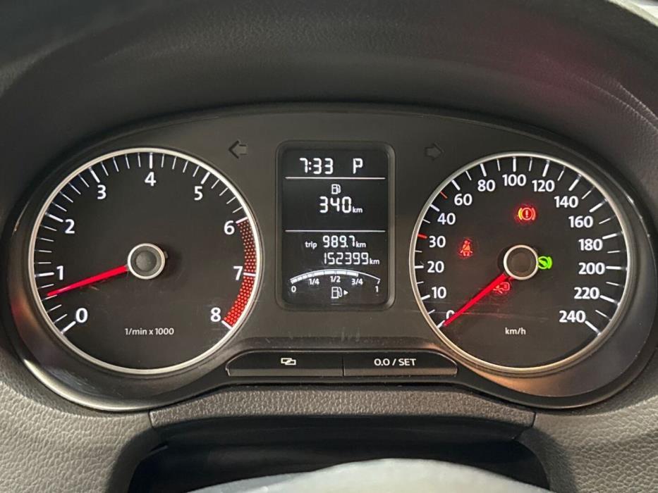 VOLKSWAGEN Polo 2010