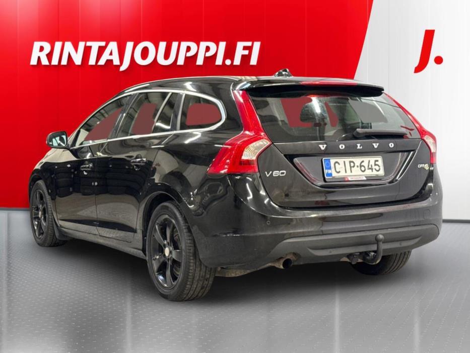 VOLVO V60 2012
