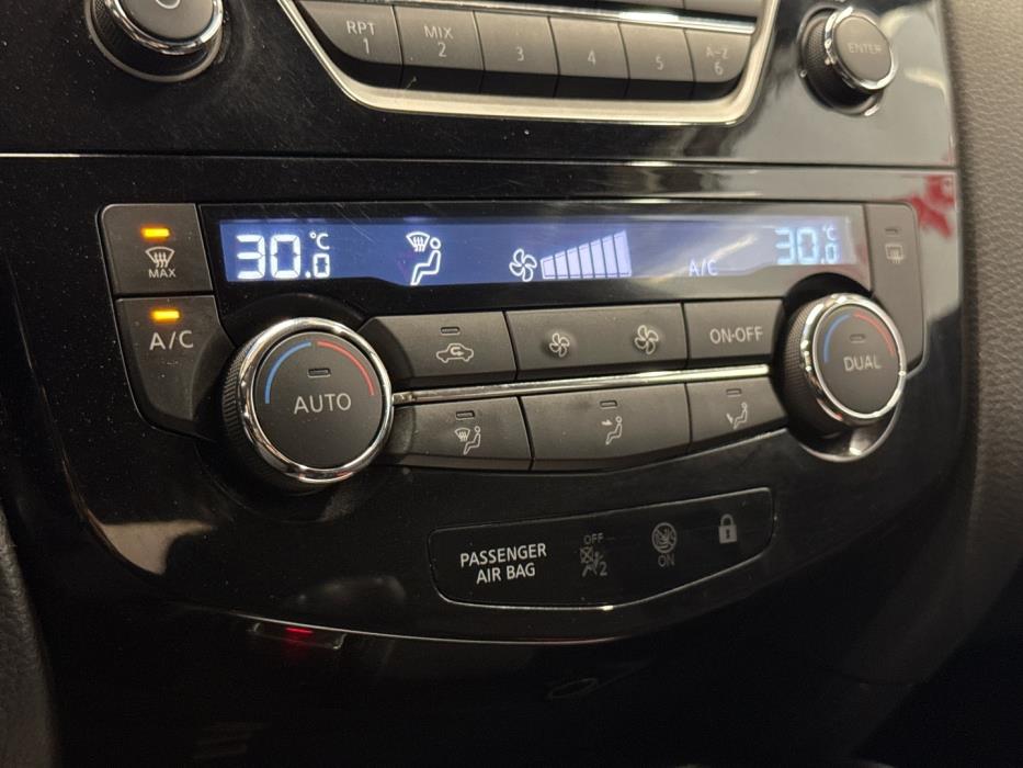 NISSAN Qashqai 2014