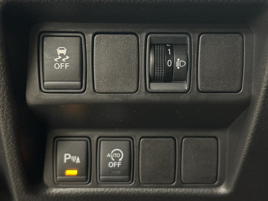 NISSAN Qashqai 2014