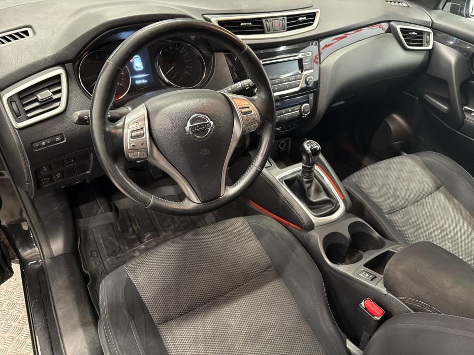 NISSAN Qashqai 2014