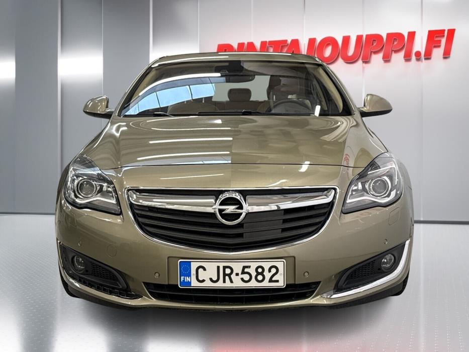 OPEL Insignia 2015