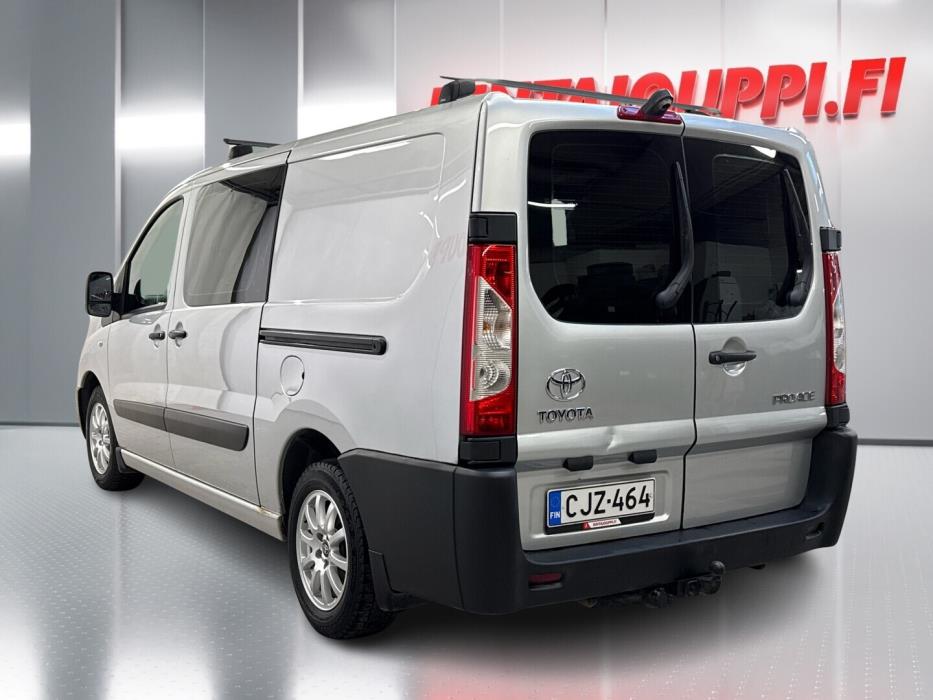TOYOTA Proace 2015