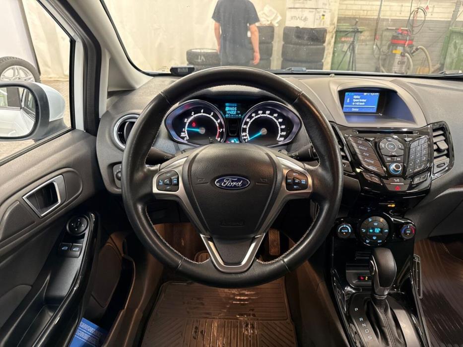 FORD Fiesta 2017
