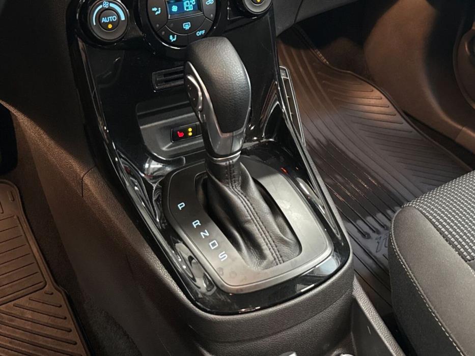 FORD Fiesta 2017