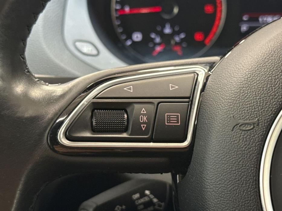 AUDI Q3 2017
