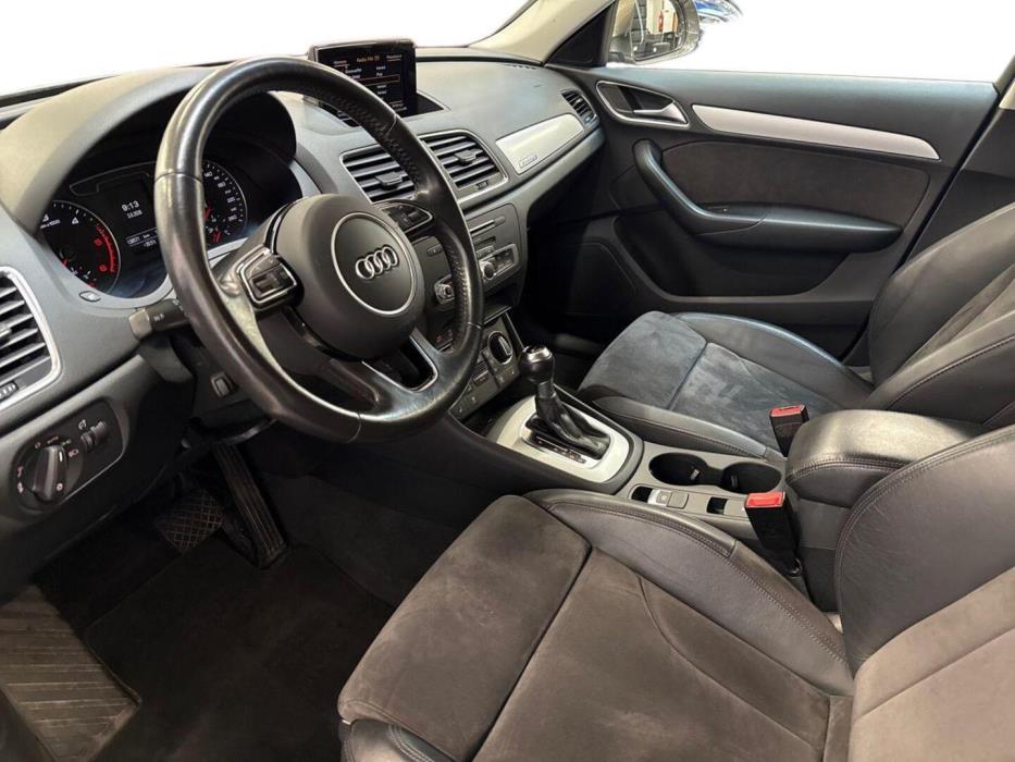 AUDI Q3 2017