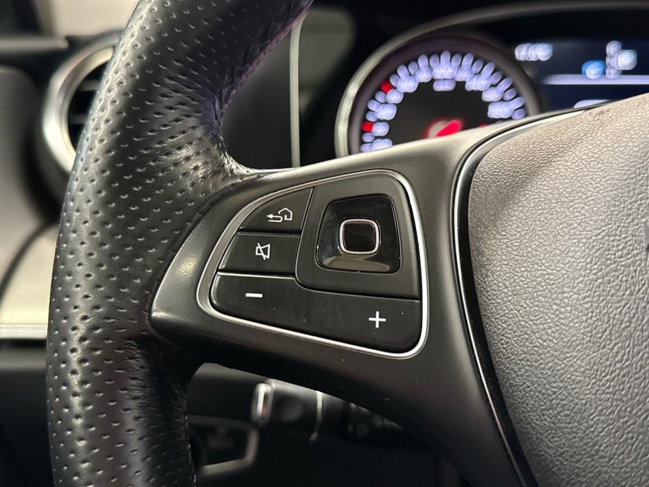 MERCEDES-BENZ E 2018