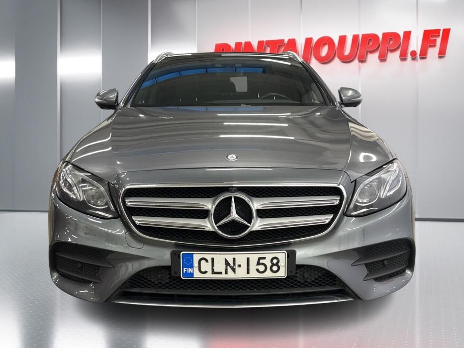 MERCEDES-BENZ E 2017