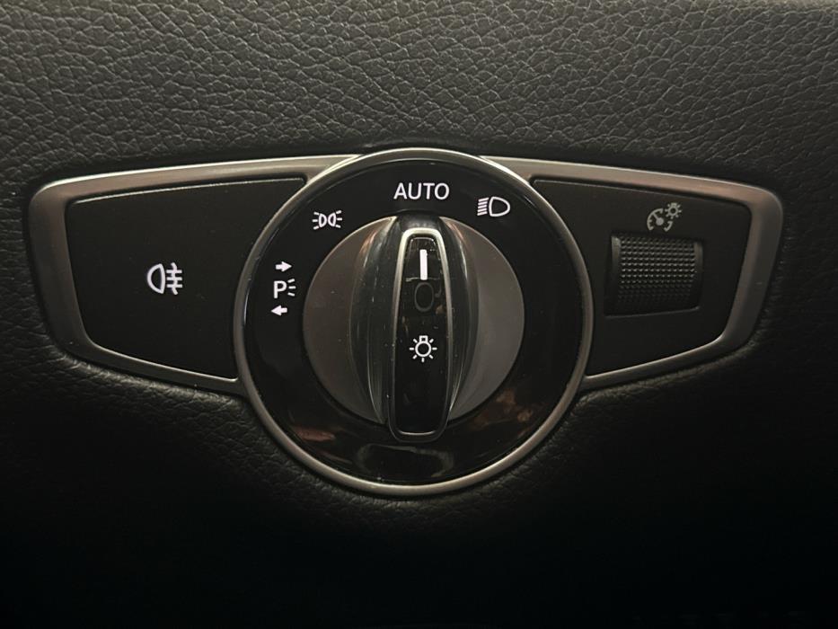 MERCEDES-BENZ E 2017