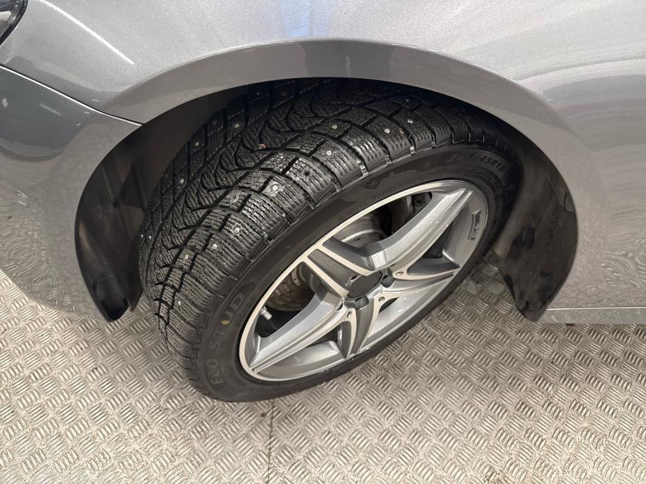 MERCEDES-BENZ E 2017