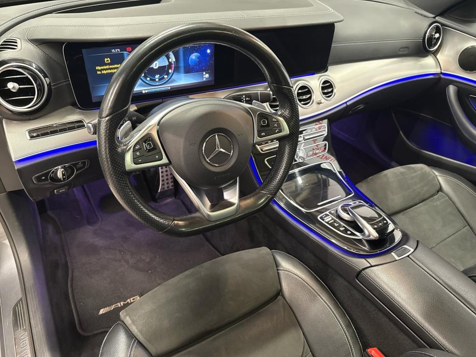 MERCEDES-BENZ E 2017