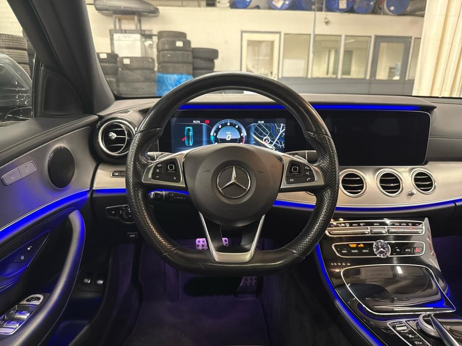 MERCEDES-BENZ E 2017