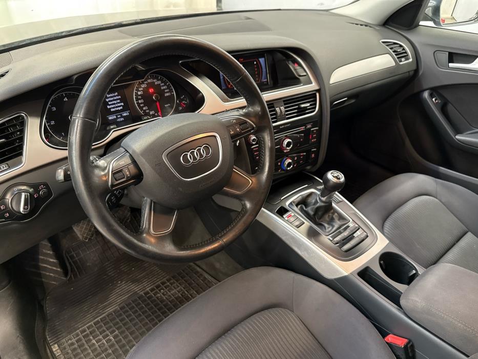AUDI A4 2013