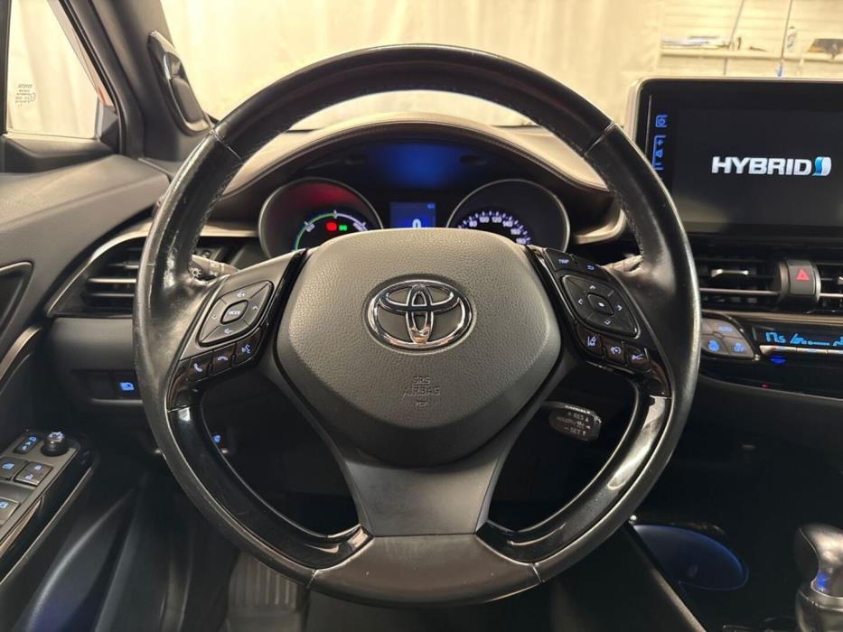 TOYOTA C-HR 2019