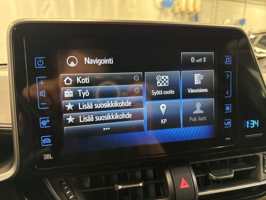 TOYOTA C-HR 2019