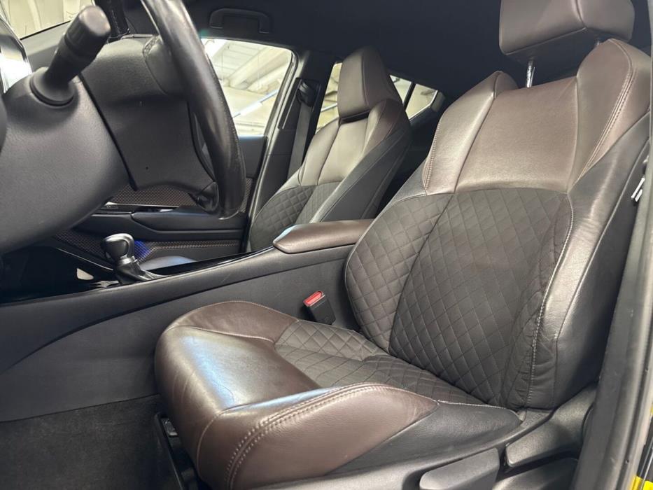 TOYOTA C-HR 2019