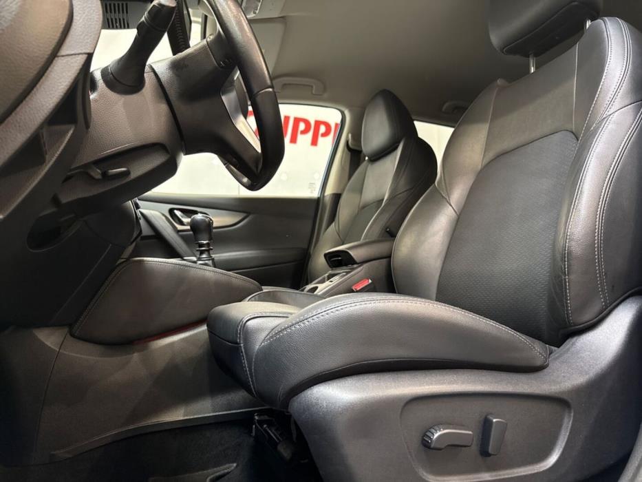 NISSAN Qashqai 2019