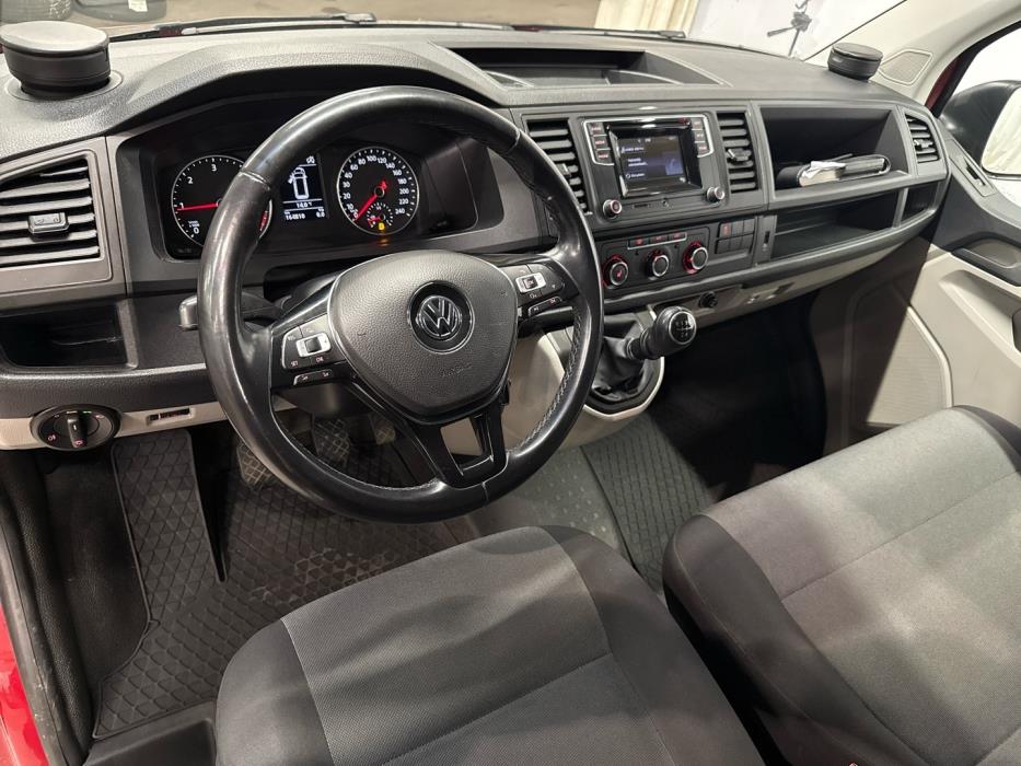 VOLKSWAGEN Transporter 2019