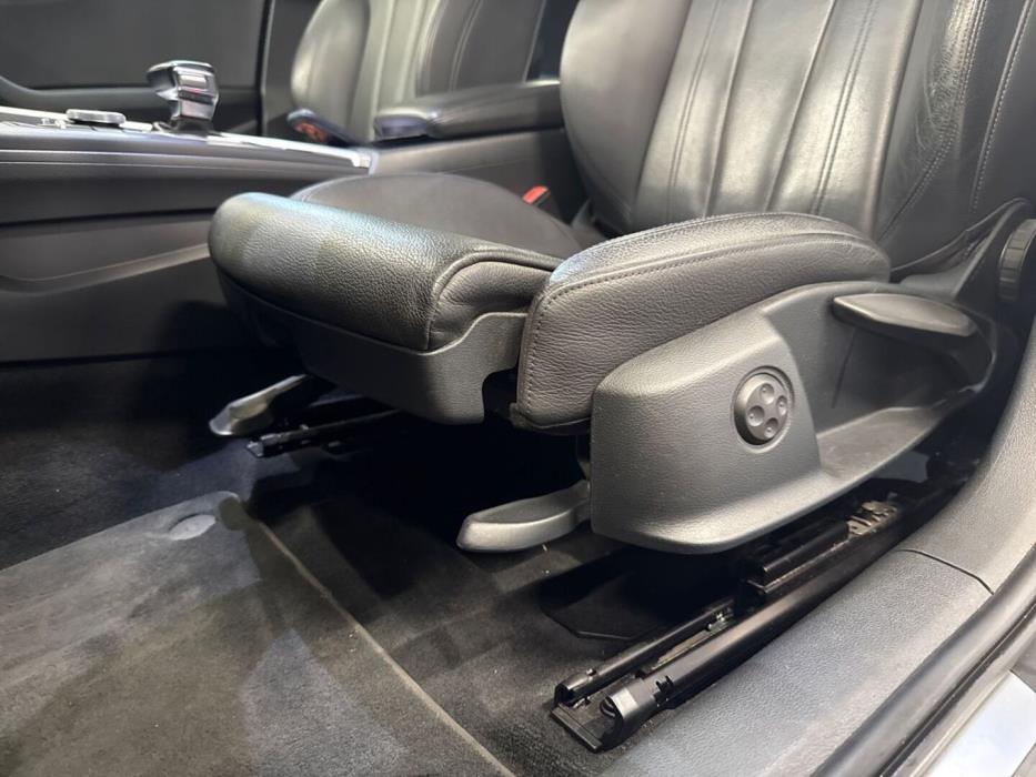 AUDI A4 2019