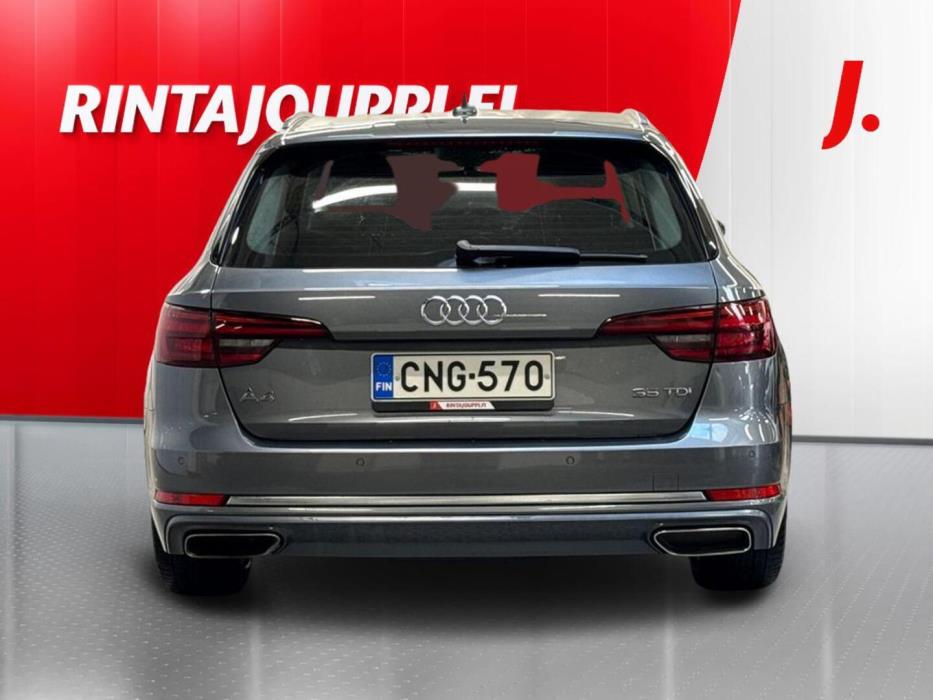 AUDI A4 2019