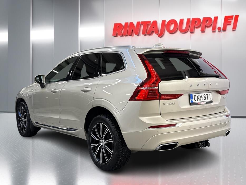 VOLVO XC60 2019