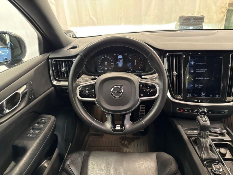 VOLVO V60 2019