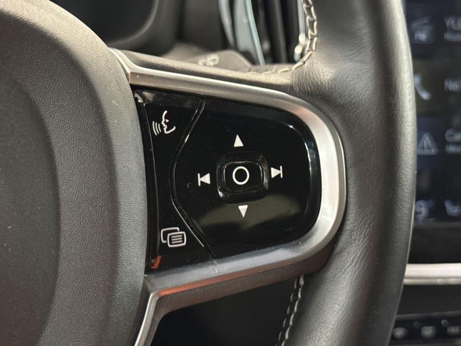 VOLVO V60 2019