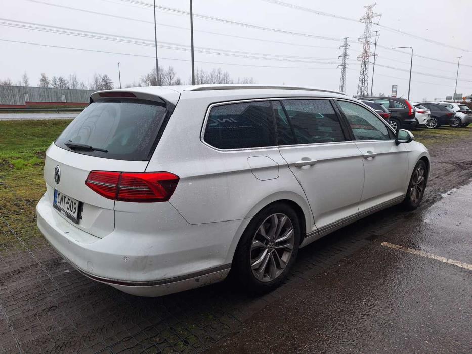 VOLKSWAGEN Passat 2015
