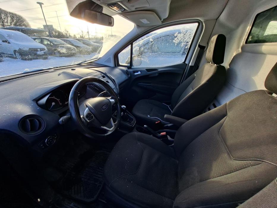 FORD Transit Courier 2019