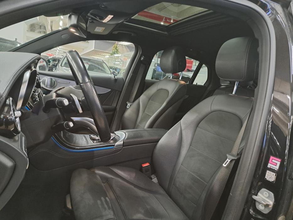 MERCEDES-BENZ GLC 2019