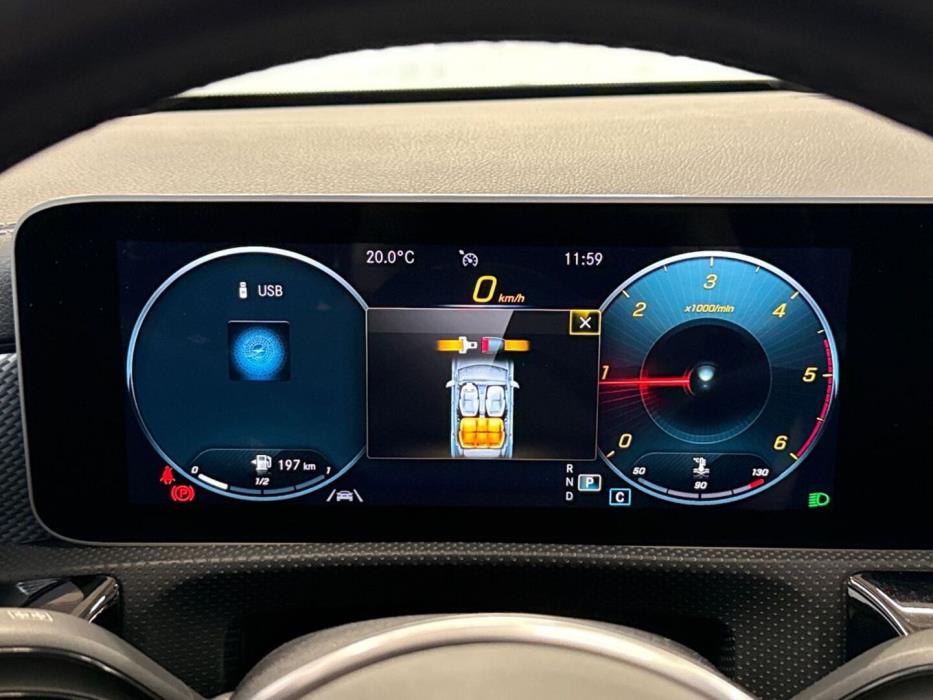 MERCEDES-BENZ CLA 2020