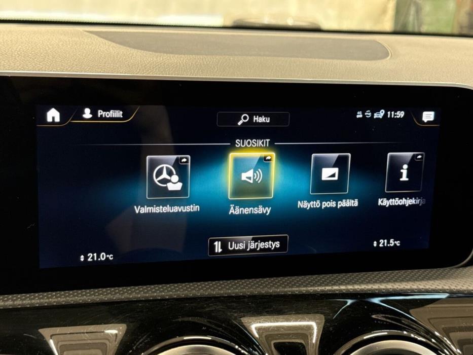 MERCEDES-BENZ CLA 2020