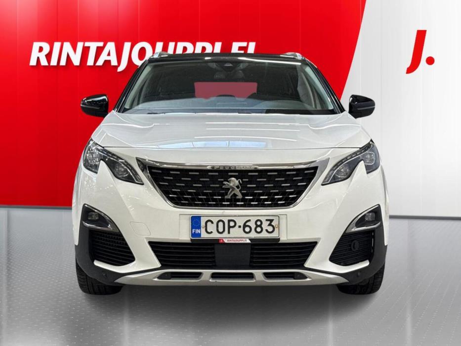 PEUGEOT 5008 2020