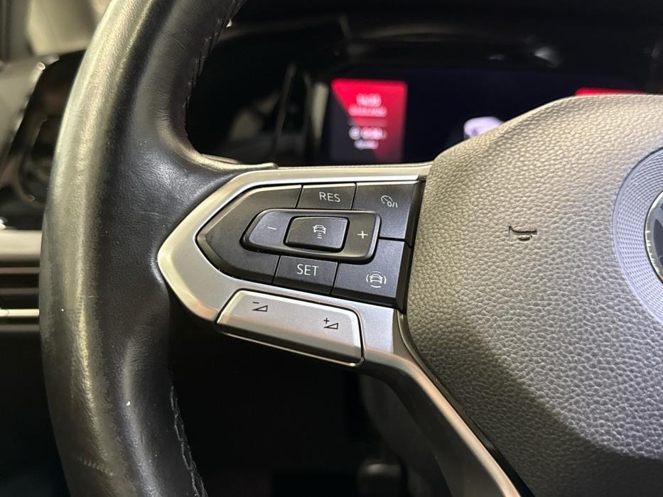 VOLKSWAGEN Golf 2020