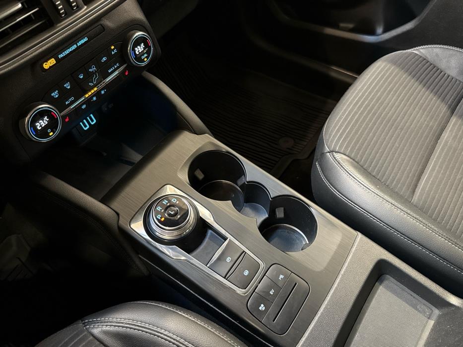 FORD Kuga 2021