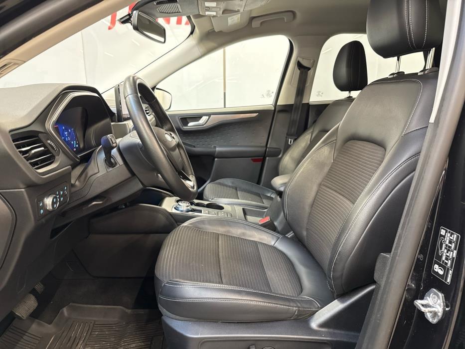 FORD Kuga 2021