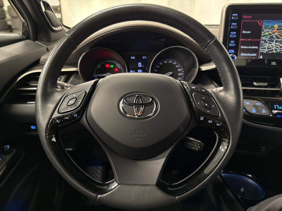 TOYOTA C-HR 2022