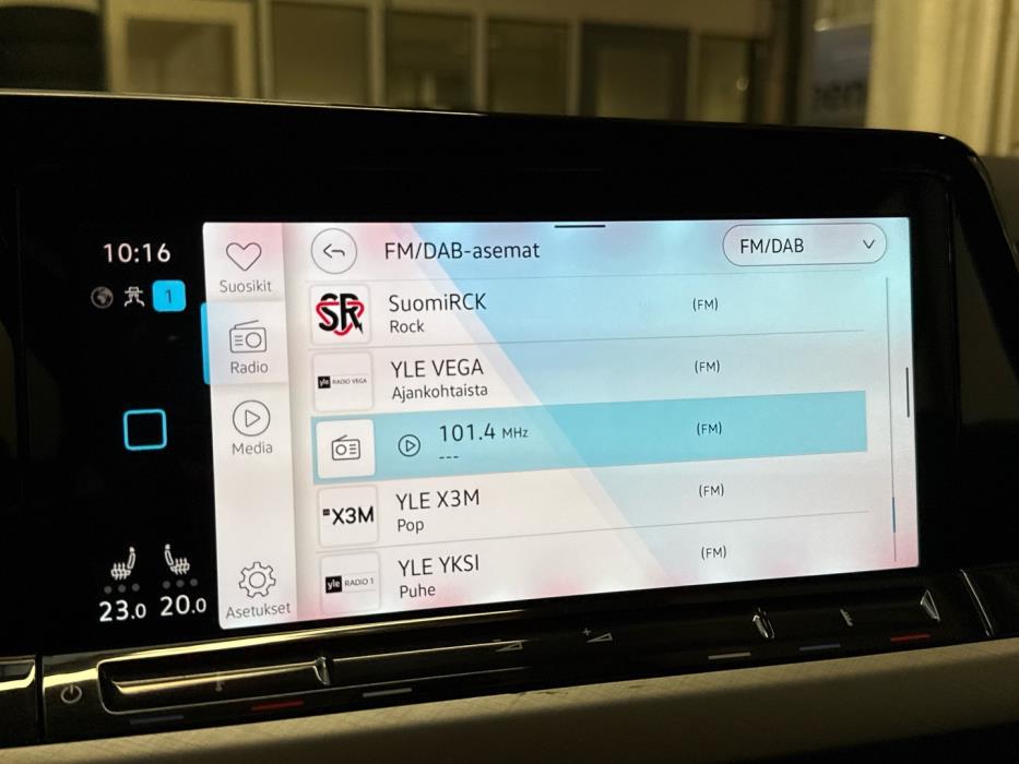 VOLKSWAGEN Golf 2022