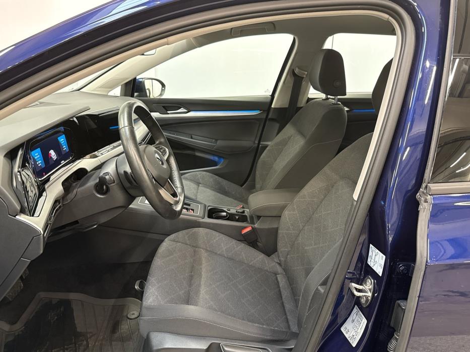 VOLKSWAGEN Golf 2022